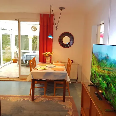 Apartment Romantica - Grosser Wintergarten - 300m