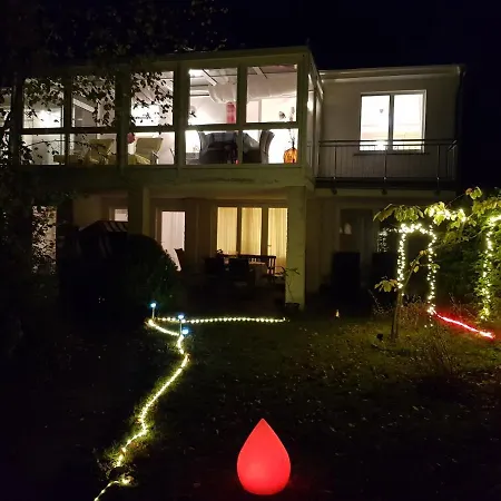 Romantica - Grosser Wintergarten - 300m Koserow